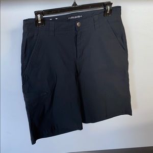 Columbia hiking shorts